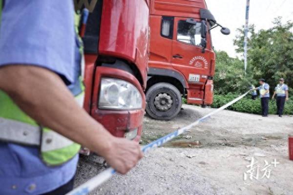 灌水活牛进入屠宰场？东莞通报：5人已被警方控制