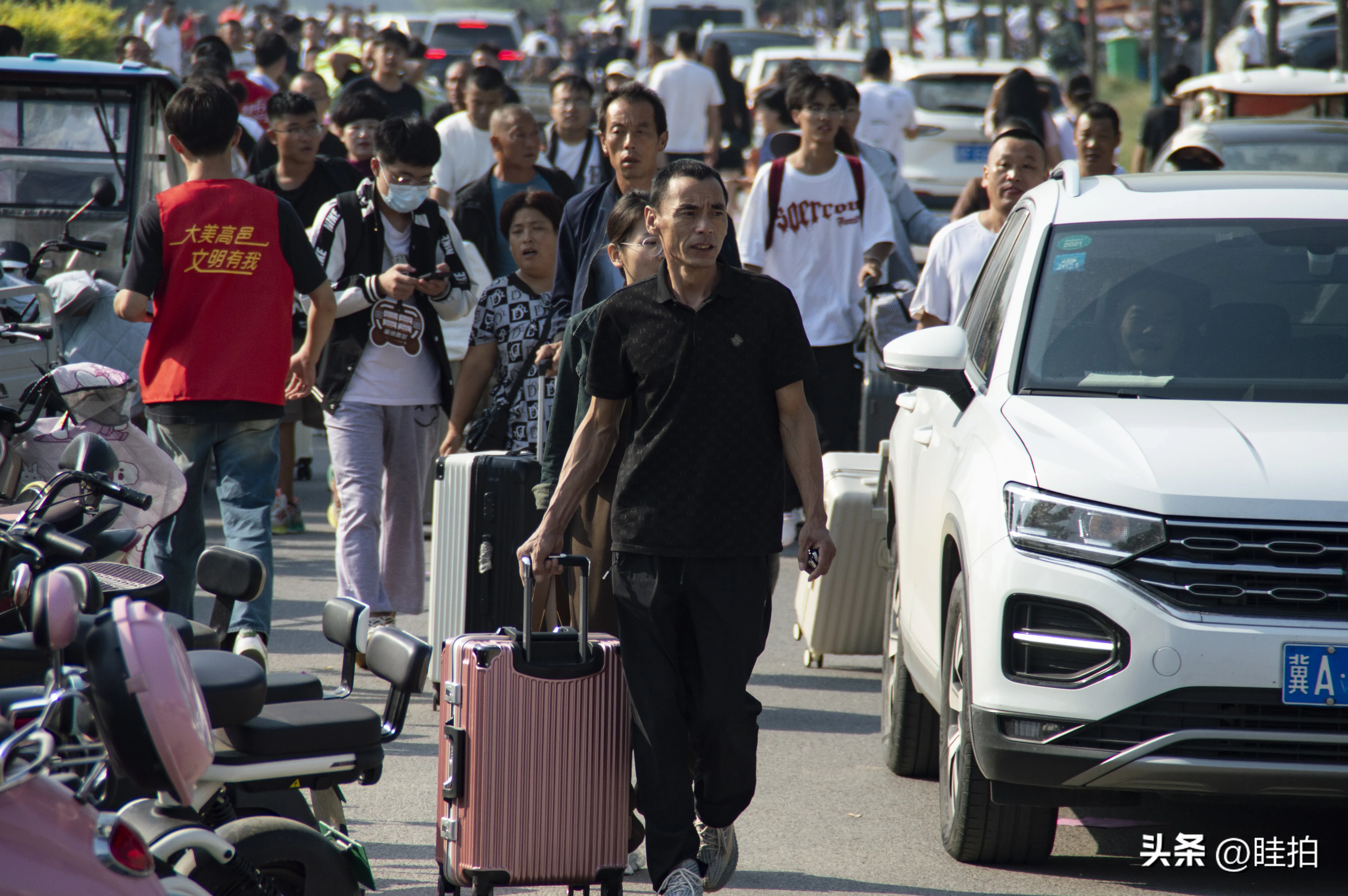 仅222平方千米的小县，却一下引来8000多人，人才腾飞的地方