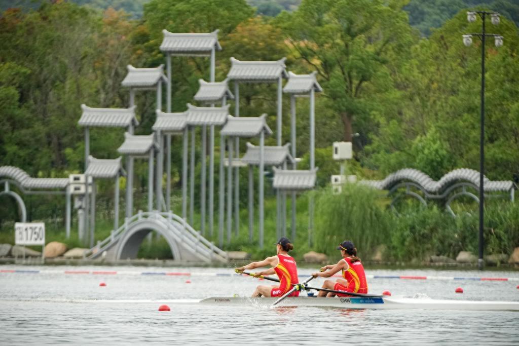杭州亚运会丨赛艇首日收官 中国队收获12个小组第一