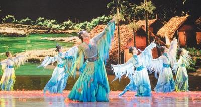 海南保亭黎族苗族自治县民族歌舞团——“乡亲们有期待，我们就有动力”（艺近人和）