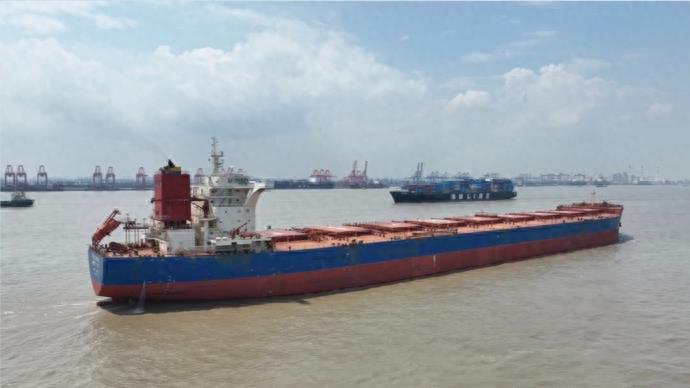 船来不用等，立即能靠岸，上海江苏大型散货船通航更便利了