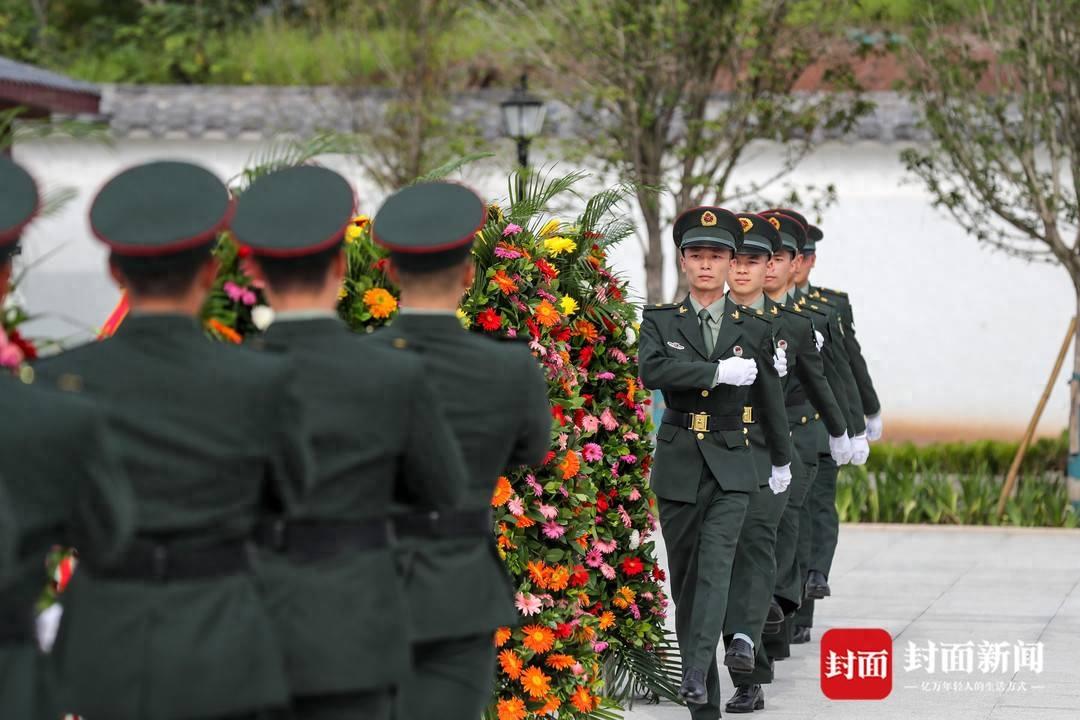 第十个中国烈士纪念日 四川宜宾高县缅怀先烈寄哀思丨组图