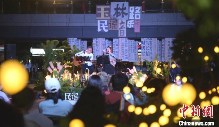 演唱会经济激发文旅消费潜力 音乐“流量”变城市“留量”